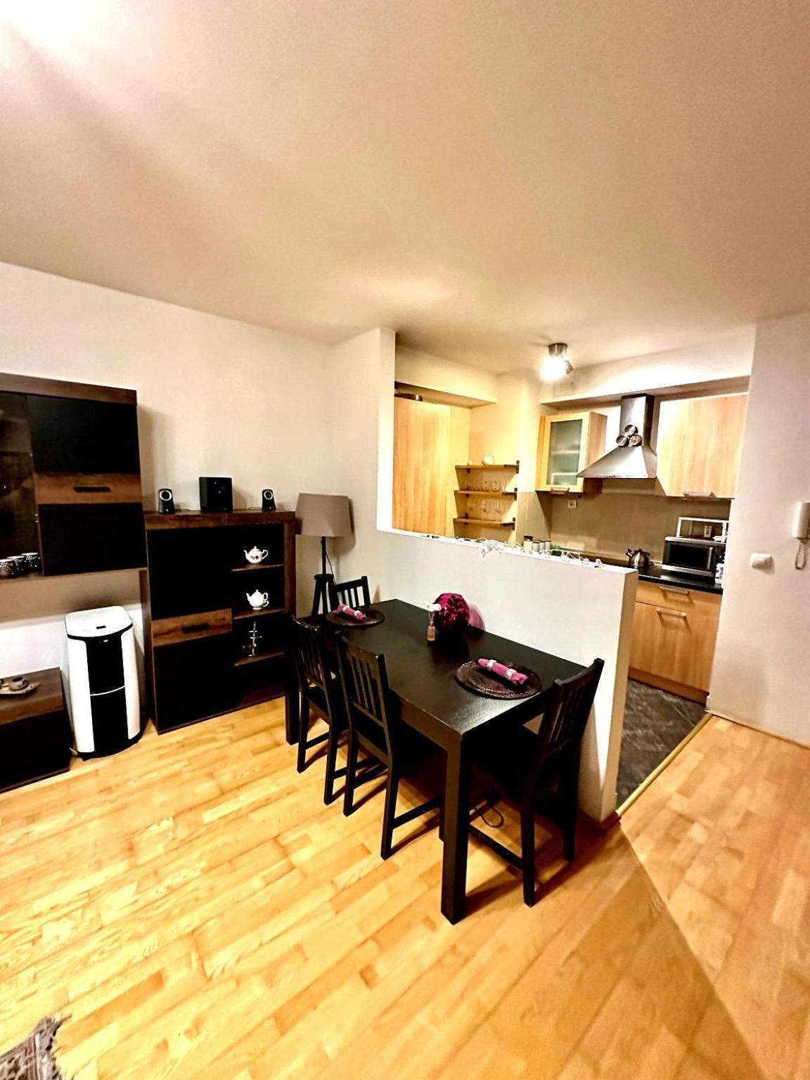 City Center Apartment With Balcony Budapest Exterior foto
